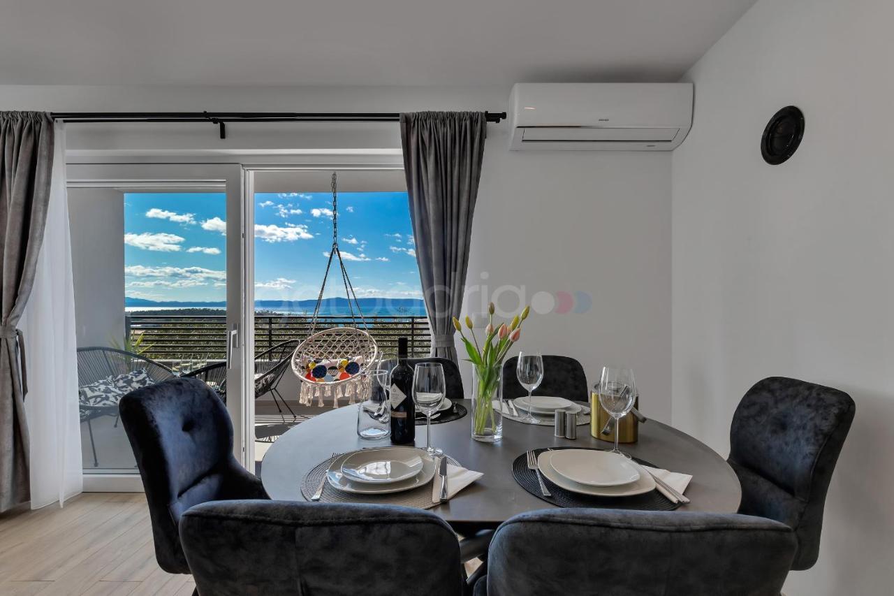 Luxurious Apartments Lara&Luka มาคาร์สกา ภายนอก รูปภาพ