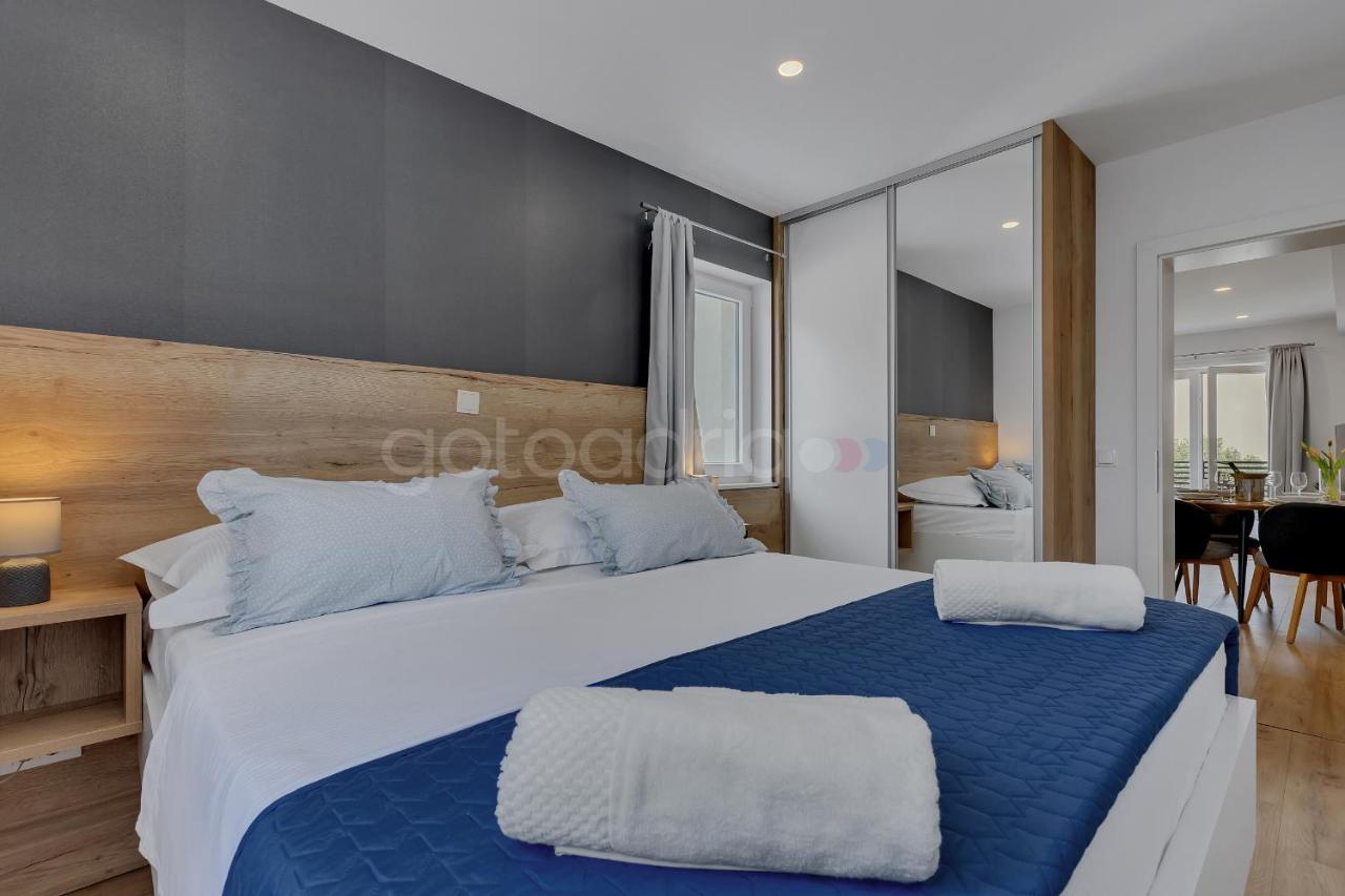 Luxurious Apartments Lara&Luka มาคาร์สกา ภายนอก รูปภาพ