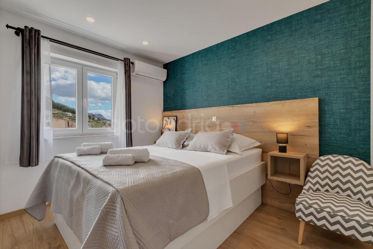 Luxurious Apartments Lara&Luka มาคาร์สกา ภายนอก รูปภาพ