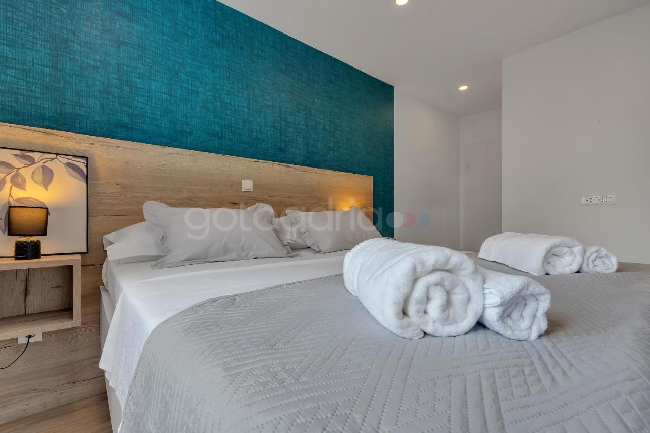 Luxurious Apartments Lara&Luka มาคาร์สกา ภายนอก รูปภาพ